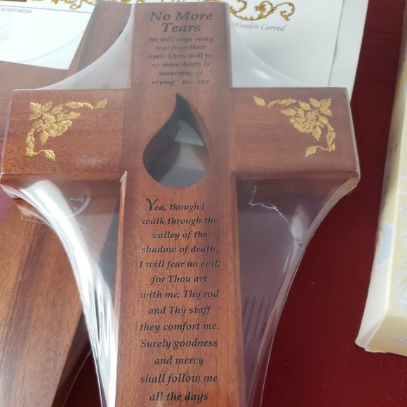 MEMORIAL CROSS 10" BEVELED EDGES GOLD CARVED ART - Picture 4 of 10